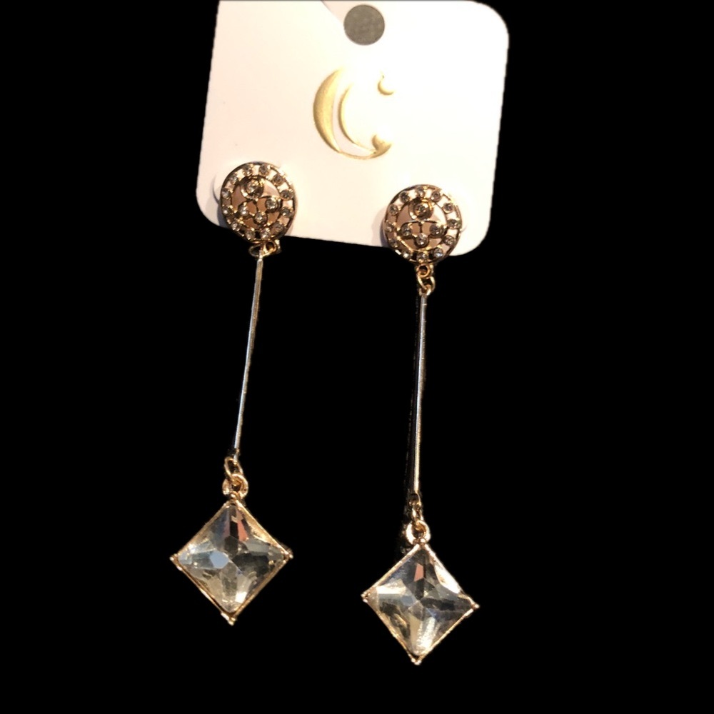 NWT Gold Drop Earrings for Women